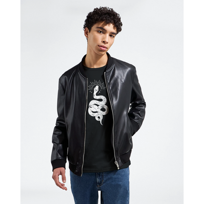 cda85bc1-b159-41c4-87fd-d8739bd0f2d0